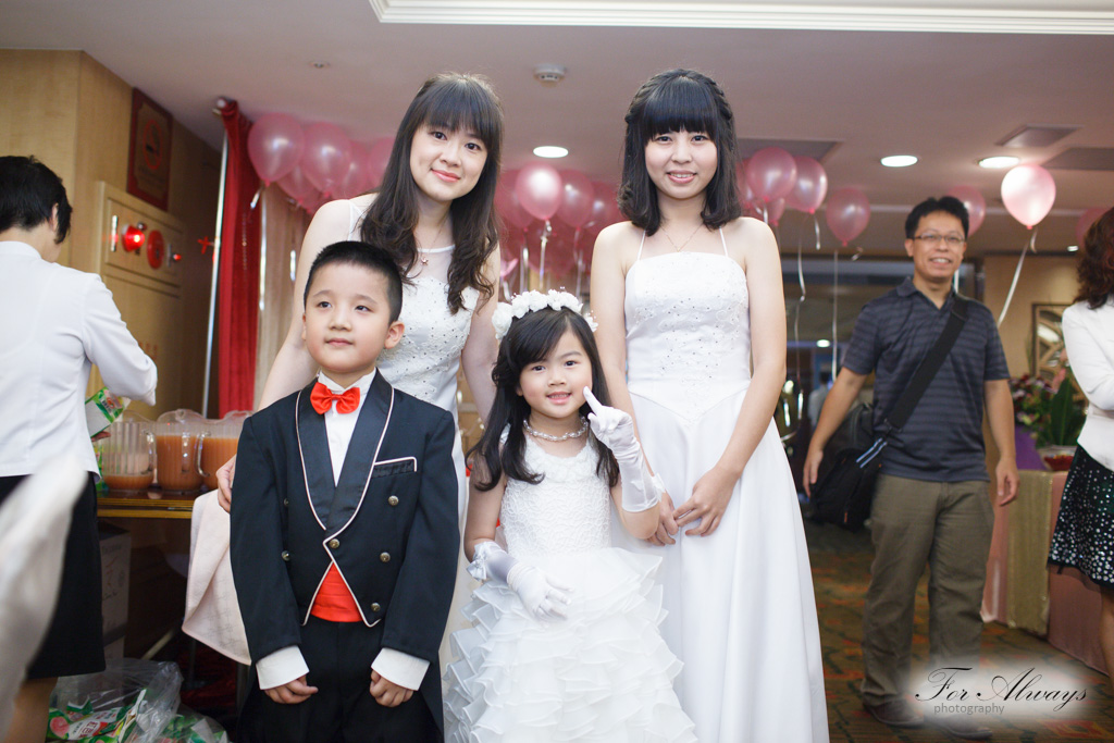 亮鈞巧伶 迎娶喜宴 兄弟大飯店 婚攝包子 永恆記憶 婚禮攝影 台北婚攝 #婚攝 #婚禮攝影 #台北婚攝 #婚禮拍立得 #婚攝拍立得 #即拍即印 #婚禮紀錄 #婚攝價格 #婚攝推薦 #拍立得 #婚攝價格 #婚攝推薦